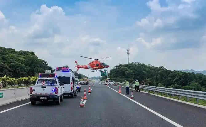 盘龙区高速公路汽车救援案例
