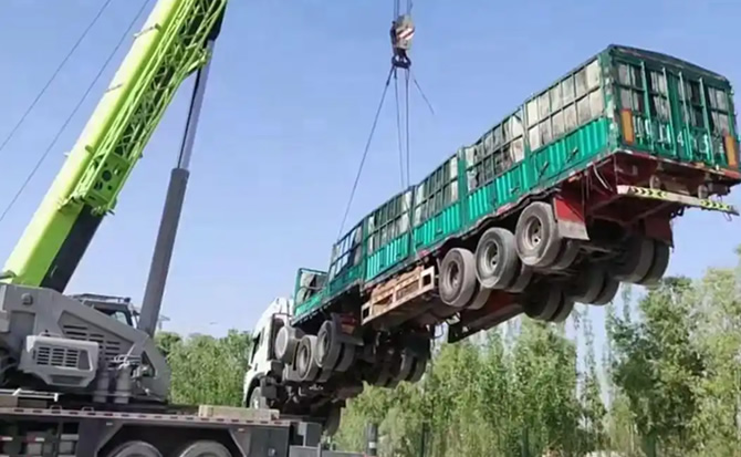 盘龙区道路脱困救援案例