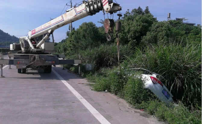 盘龙区重载吊车救援